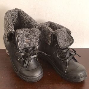 Refresh Boots sz 5 1/2 Black by Refresh Roll up or down